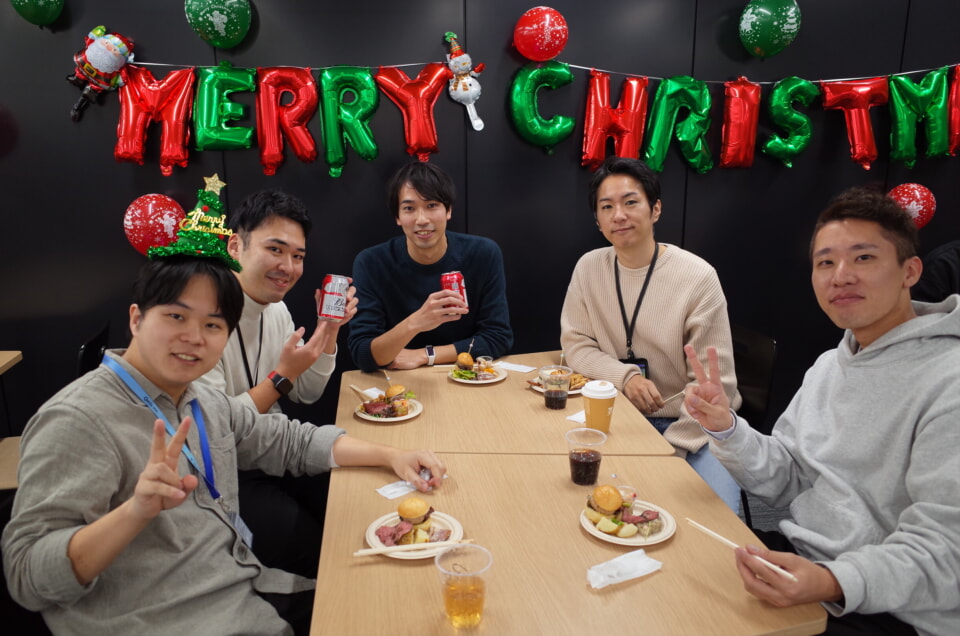 【イベントレポート】移転後初のクリスマスパーティー兼忘年会の様子を大公開！